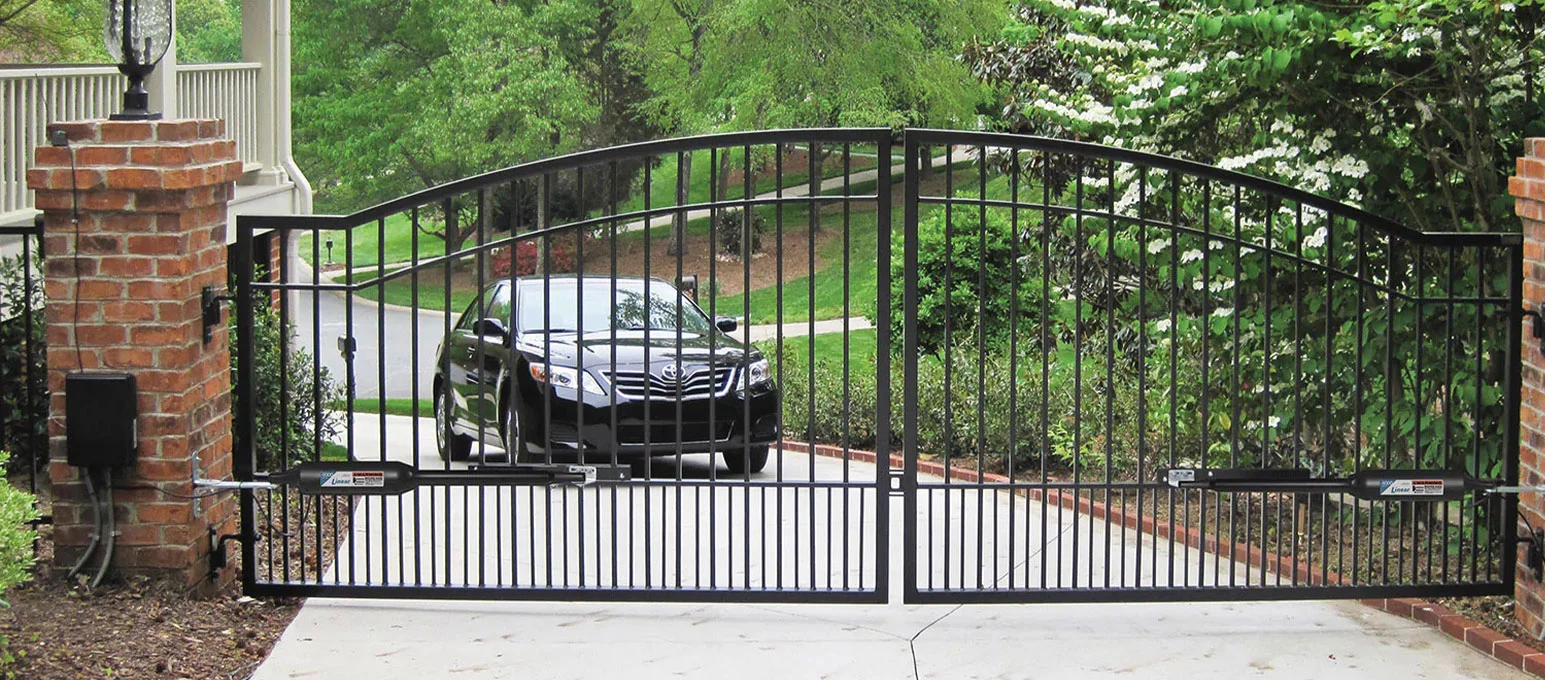 residential driveway gate fabrication in Palm Springs