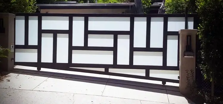 Glass Driveway Gate Fabrication Cost in La Puente, CA